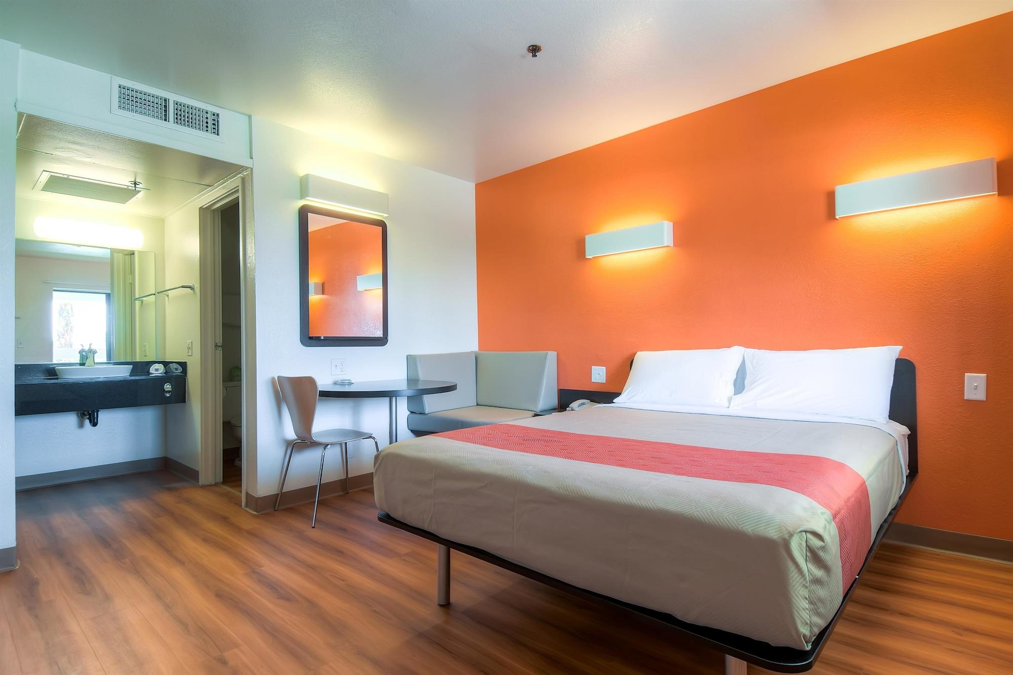 Motel 6-Palm Springs, Ca - Downtown Экстерьер фото