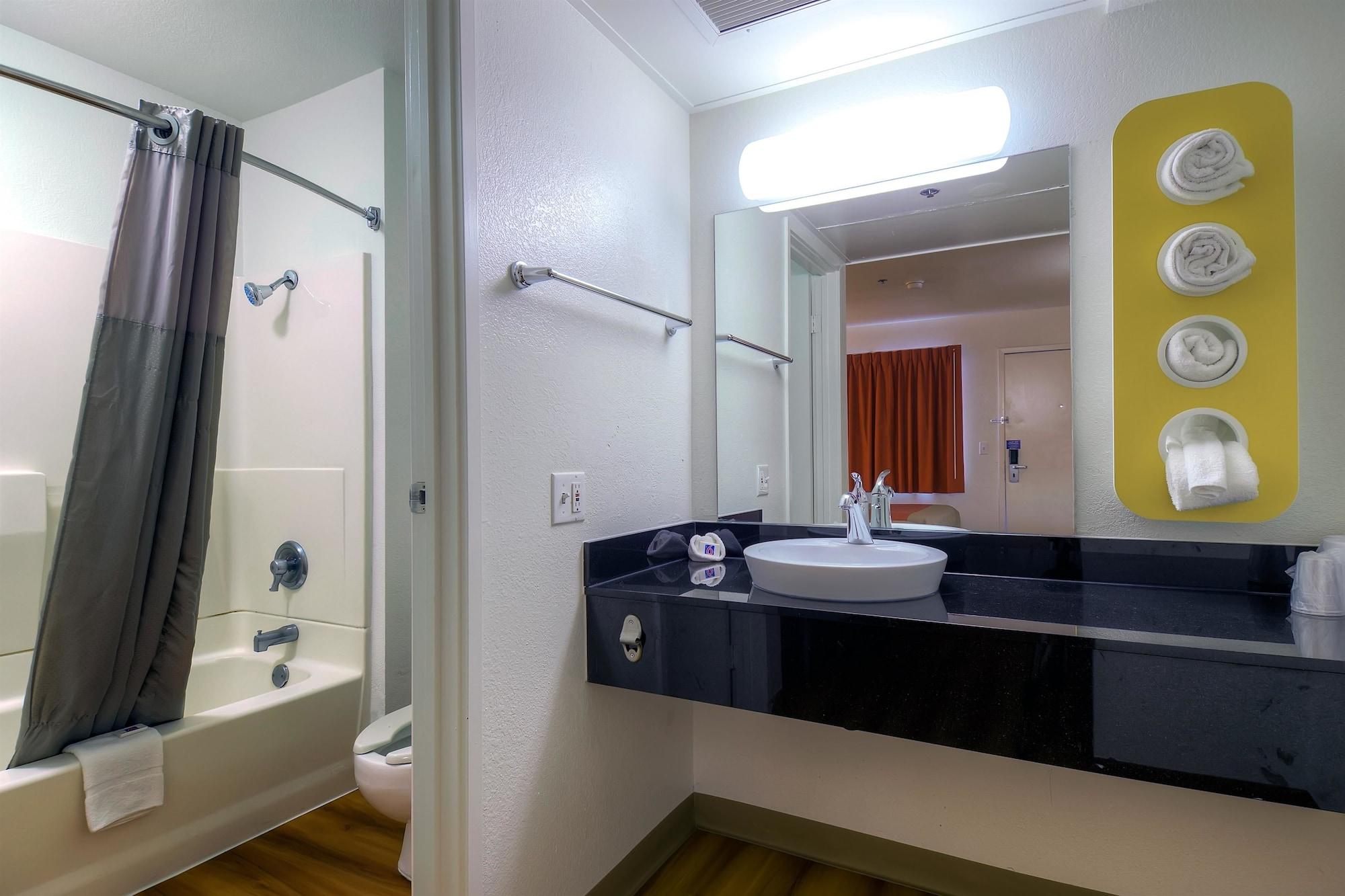 Motel 6-Palm Springs, Ca - Downtown Экстерьер фото