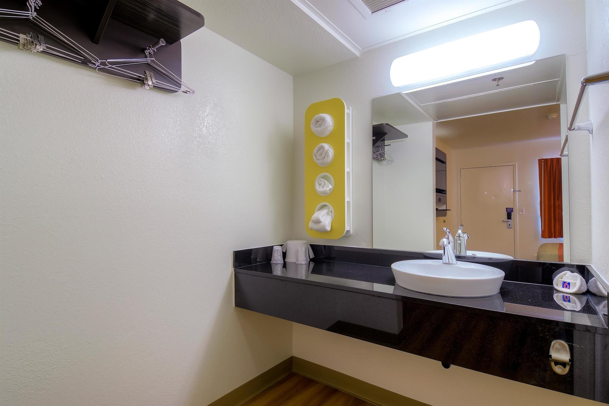 Motel 6-Palm Springs, Ca - Downtown Экстерьер фото